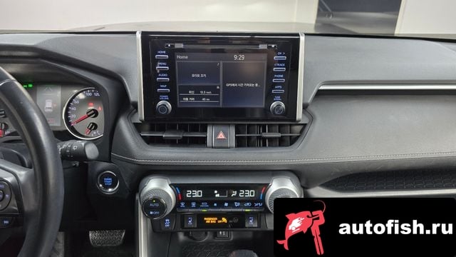 Toyota RAV4 RAV4 5th Generation 2019 года - вид 14