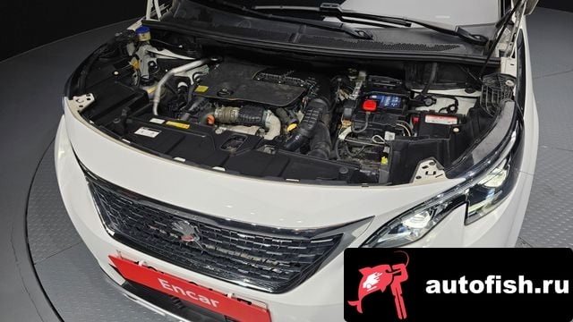 Peugeot 3008 3008 second generation 2018 года - вид 6