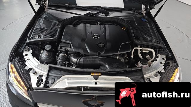 Mercedes-Benz C-Class C-Class W205 2018 года - вид 5