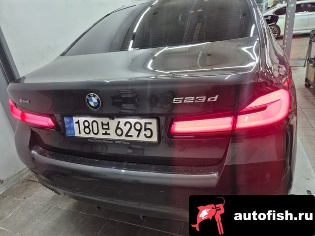 BMW 5-Series 5 Series (G30) 2020 года - похожие автомобили