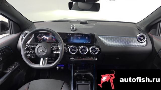 Mercedes-Benz GLA-Class GLA - Class H247 2024 года - вид 6