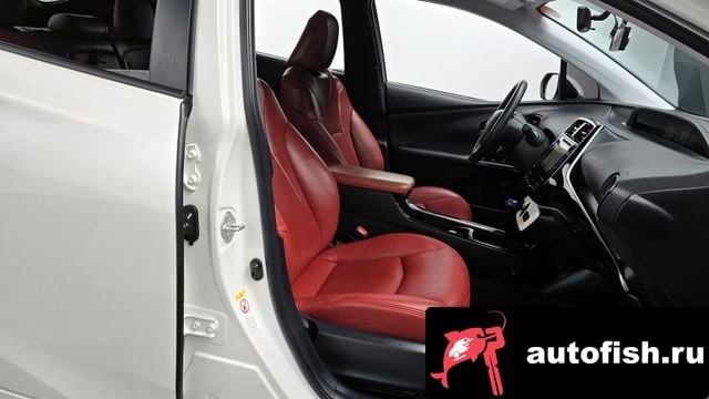 Toyota Prius Prius 4th Generation 2017 года - вид 10