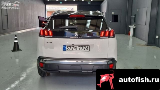 Peugeot 3008 3008 second generation 2019 года - вид 4