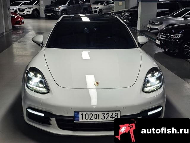 Porsche Panamera Panamera (971) 2018 года - похожие автомобили
