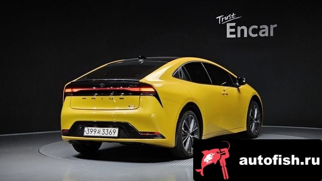 Toyota Prius Prius 5th Generation 2024 года - вид 2