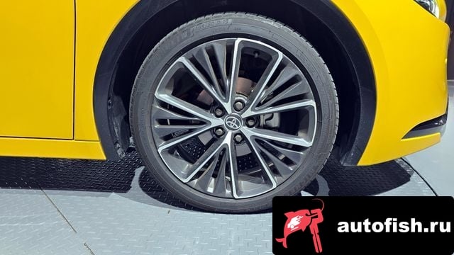 Toyota Prius Prius 5th Generation 2024 года - похожие автомобили