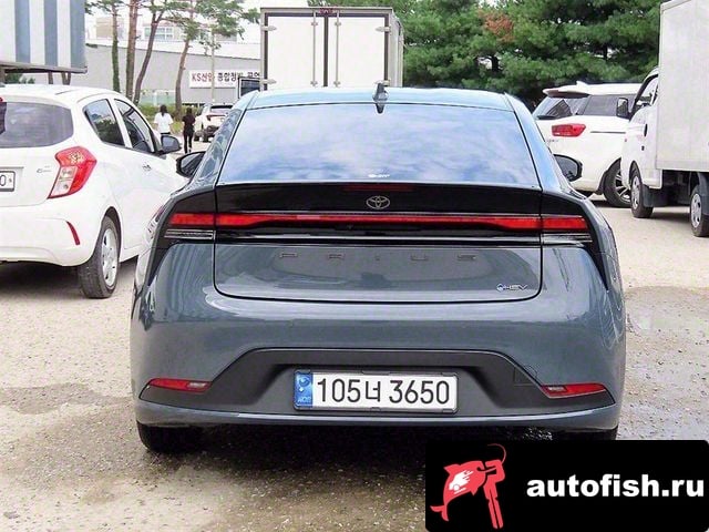 Toyota Prius Prius 5th Generation 2024 года - вид 4