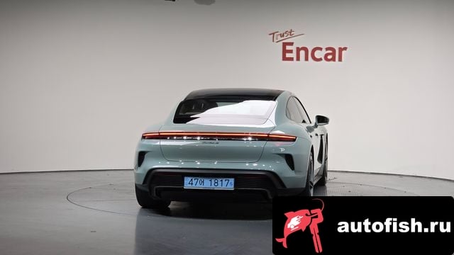 Porsche Taycan Taikan 2024 года - вид 3