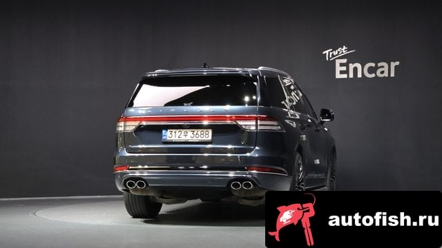 Lincoln Aviator Aviator 2nd generation 2022 года - вид 4