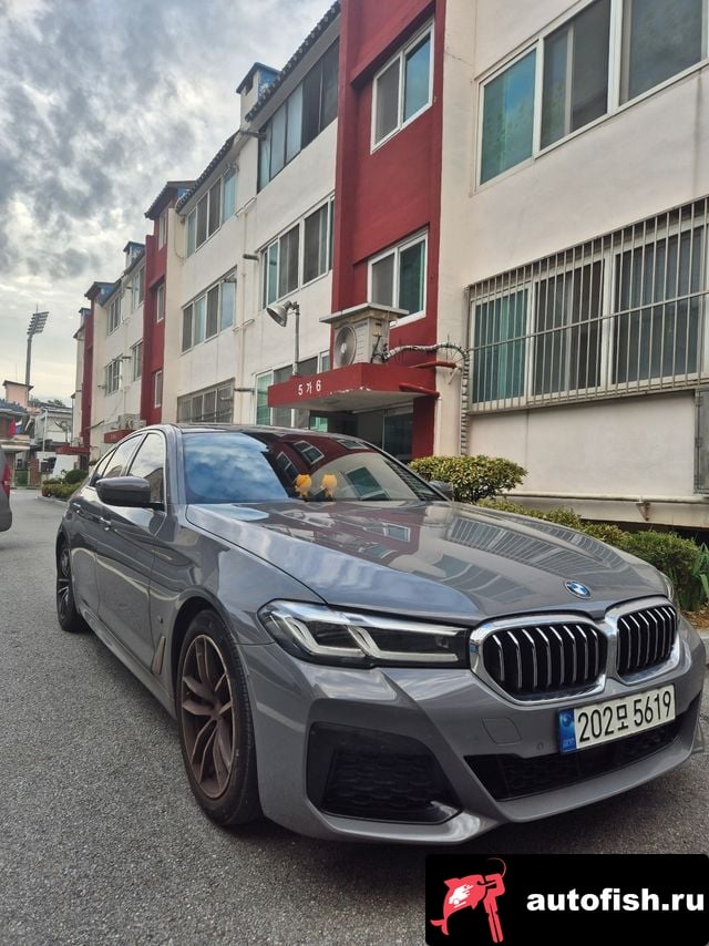 BMW 5-Series 5 Series (G30) 2022 года - вид 2