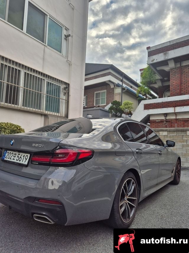 BMW 5-Series 5 Series (G30) 2022 года - вид 3