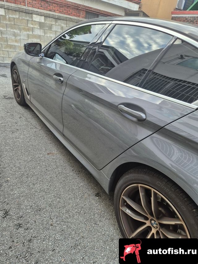 BMW 5-Series 5 Series (G30) 2022 года - вид 5