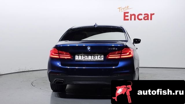 BMW 5-Series 5 Series (G30) 2020 года - вид 4