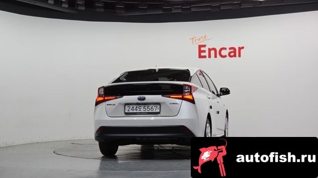 Toyota Prius Prius 4th Generation 2020 года - вид 4