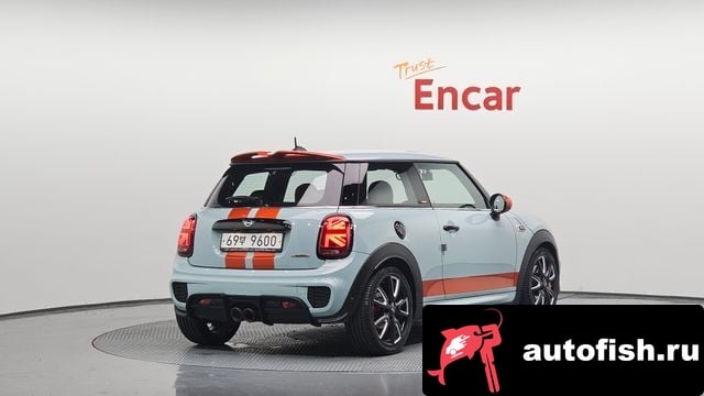 Mini Cooper Cooper S 2019 года - вид 2