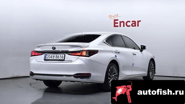 Lexus ES ES300h 7th generation 2024 года - вид 2