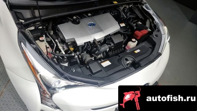 Toyota Prius Prius 4th Generation 2017 года - вид 6