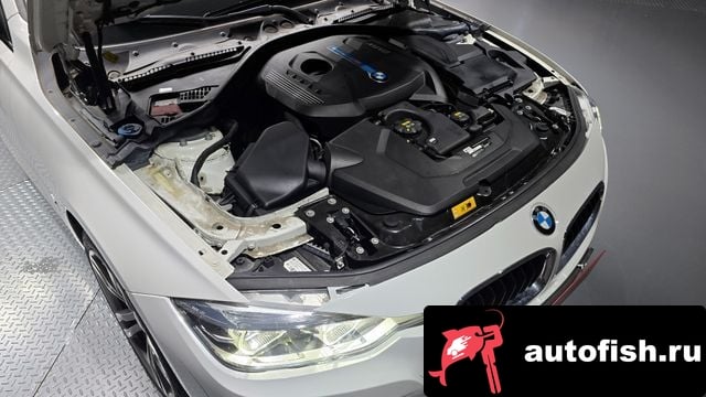 BMW 3-Series 3 Series (F30) 2018 года - вид 6