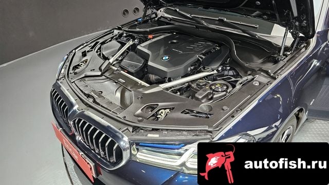 BMW 5-Series 5 Series (G30) 2023 года - вид 6