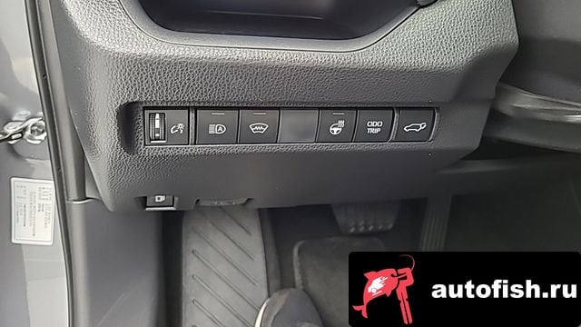 Toyota RAV4 RAV4 5th Generation 2023 года - вид 14