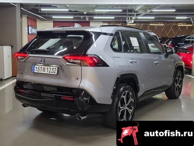 Toyota RAV4 RAV4 5th Generation 2024 года - вид 2