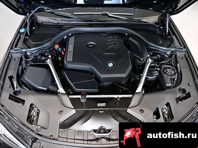 BMW 5-Series 5 Series (G30) 2023 года - вид 6