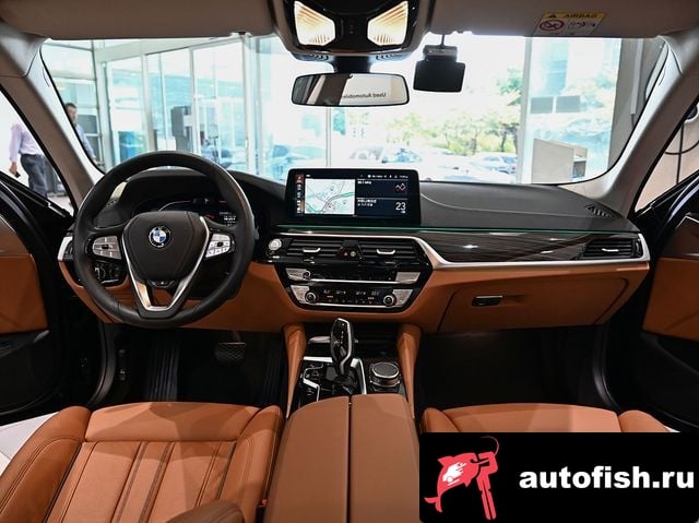 BMW 5-Series 5 Series (G30) 2023 года - вид 7