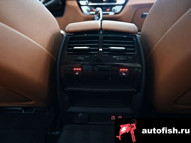 BMW 5-Series 5 Series (G30) 2023 года - вид 15