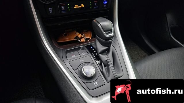 Toyota RAV4 RAV4 5th Generation 2023 года - вид 9