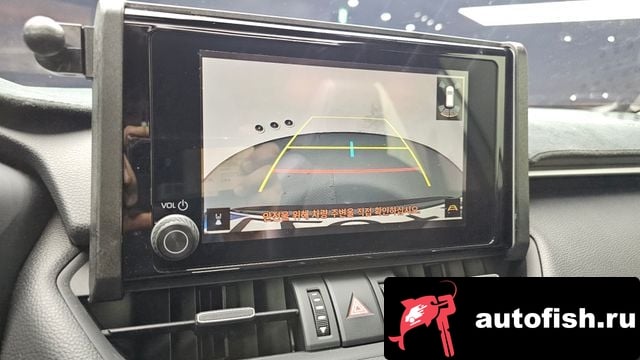 Toyota RAV4 RAV4 5th Generation 2023 года - вид 17