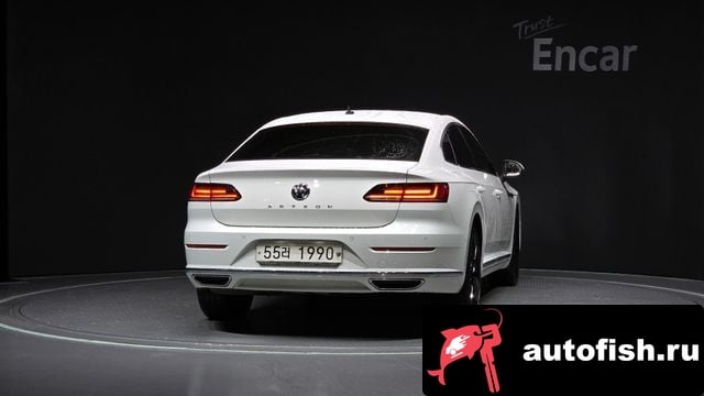 Volkswagen Arteon Atheon 2018 года - вид 4