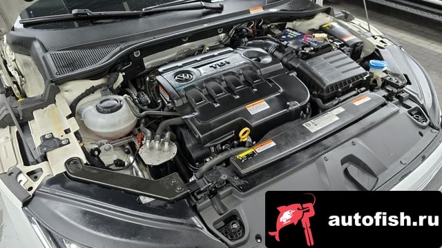 Volkswagen Arteon Atheon 2018 года - вид 6