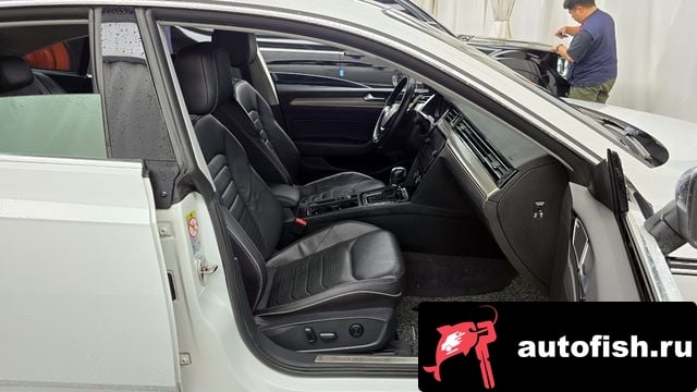 Volkswagen Arteon Atheon 2018 года - похожие автомобили