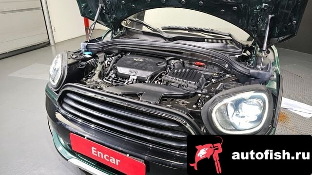 Mini Countryman Cooper D Country Man 2018 года - вид 6