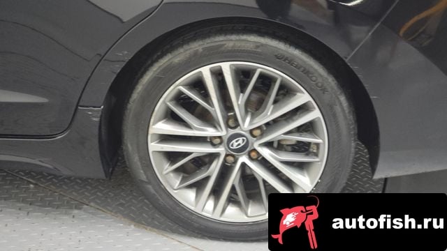 Hyundai AVANTE Avante AD 2018 года - вид 5