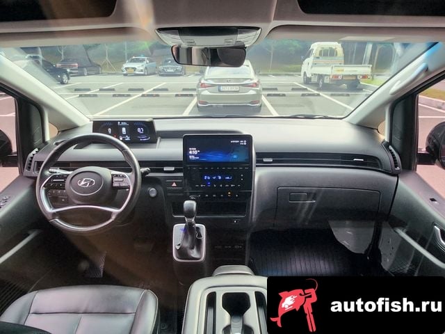 Hyundai Staria Staria 2021 года - вид 6
