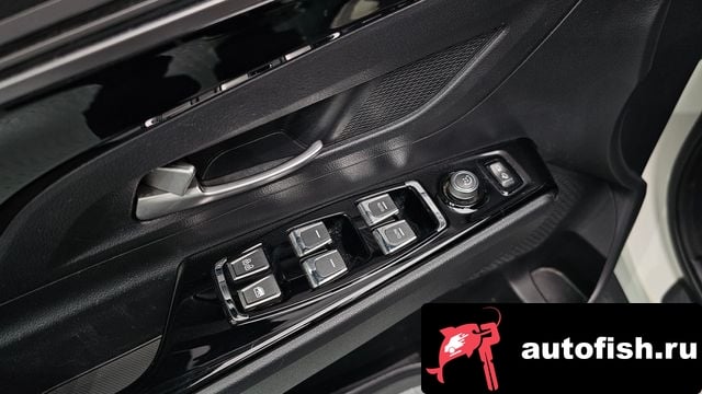 KG Mobility (Ssangyong) KORANDO Beautiful Korando 2022 года - похожие автомобили