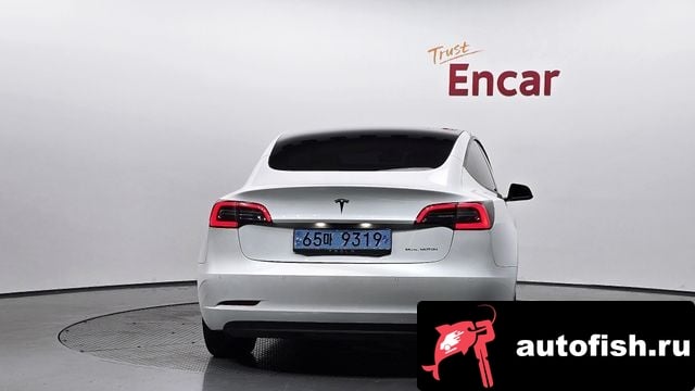Tesla Model 3 Model 3 2021 года - вид 4