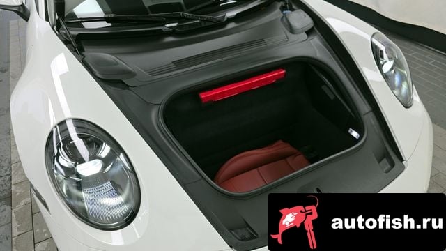 Porsche 911 911 (992) 2024 года - вид 6