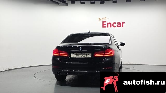 BMW 5-Series 5 Series (G30) 2018 года - вид 4