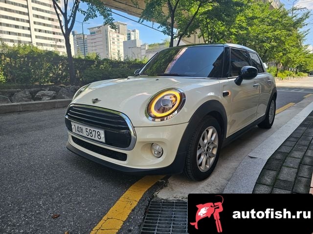 Mini Cooper Cooper 2018 года - похожие автомобили