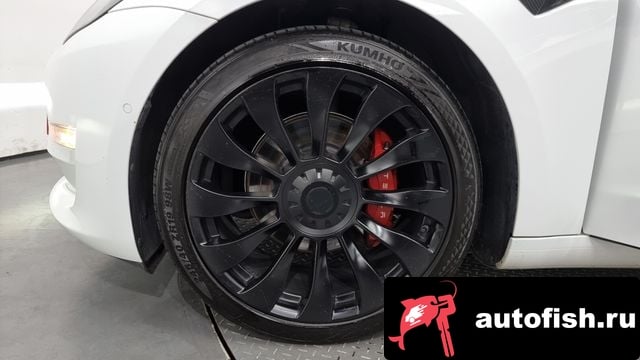 Tesla Model 3 Model 3 2020 года - вид 5