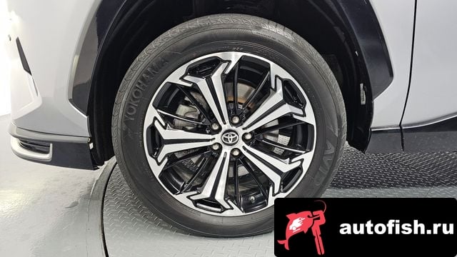 Toyota RAV4 RAV4 5th Generation 2023 года - вид 5