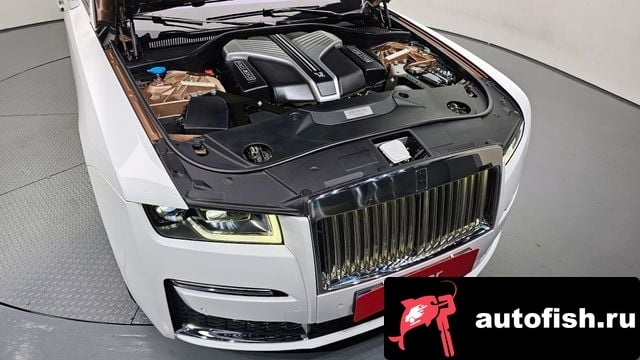 Rolls-Royce Ghost Ghost 2nd Generation 2022 года - вид 6