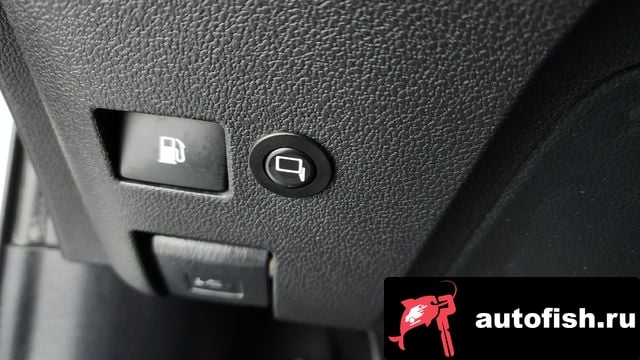 Toyota Prius Prius 4th Generation 2017 года - вид 19