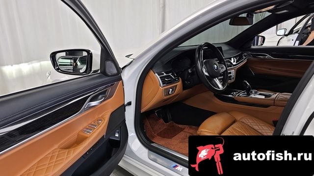 BMW 7-Series 7 Series (G11) 2021 года - похожие автомобили