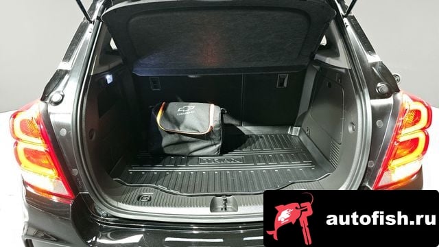 Chevrolet (GM Daewoo) Trax The New Trax 2017 года - похожие автомобили