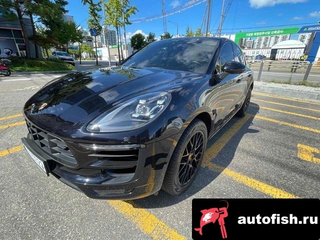 Porsche Macan Macan 2018 года - автомобиль из Южной Кореи