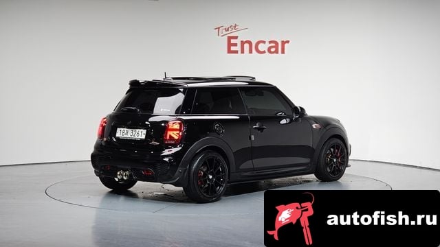 Mini Cooper Cooper S 2018 года - вид 2