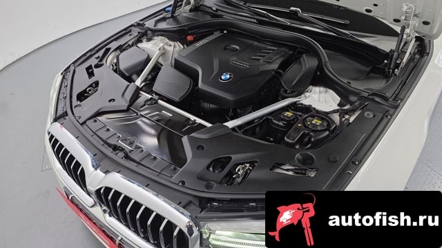 BMW 5-Series 5 Series (G30) 2021 года - вид 6